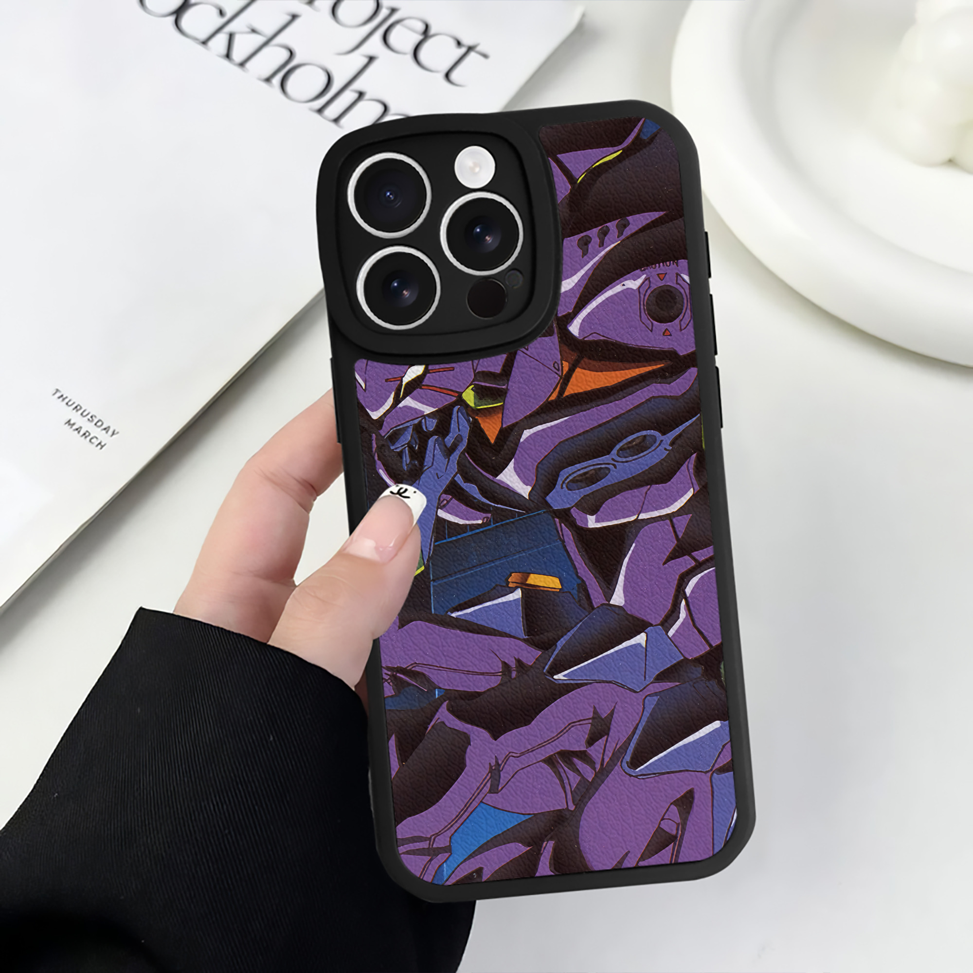 （画像用） EVA 新世紀エヴァンゲリオン 【iPhone 16シリーズ対応】シリコンスマホケース（レザー調） 材質：シリコン